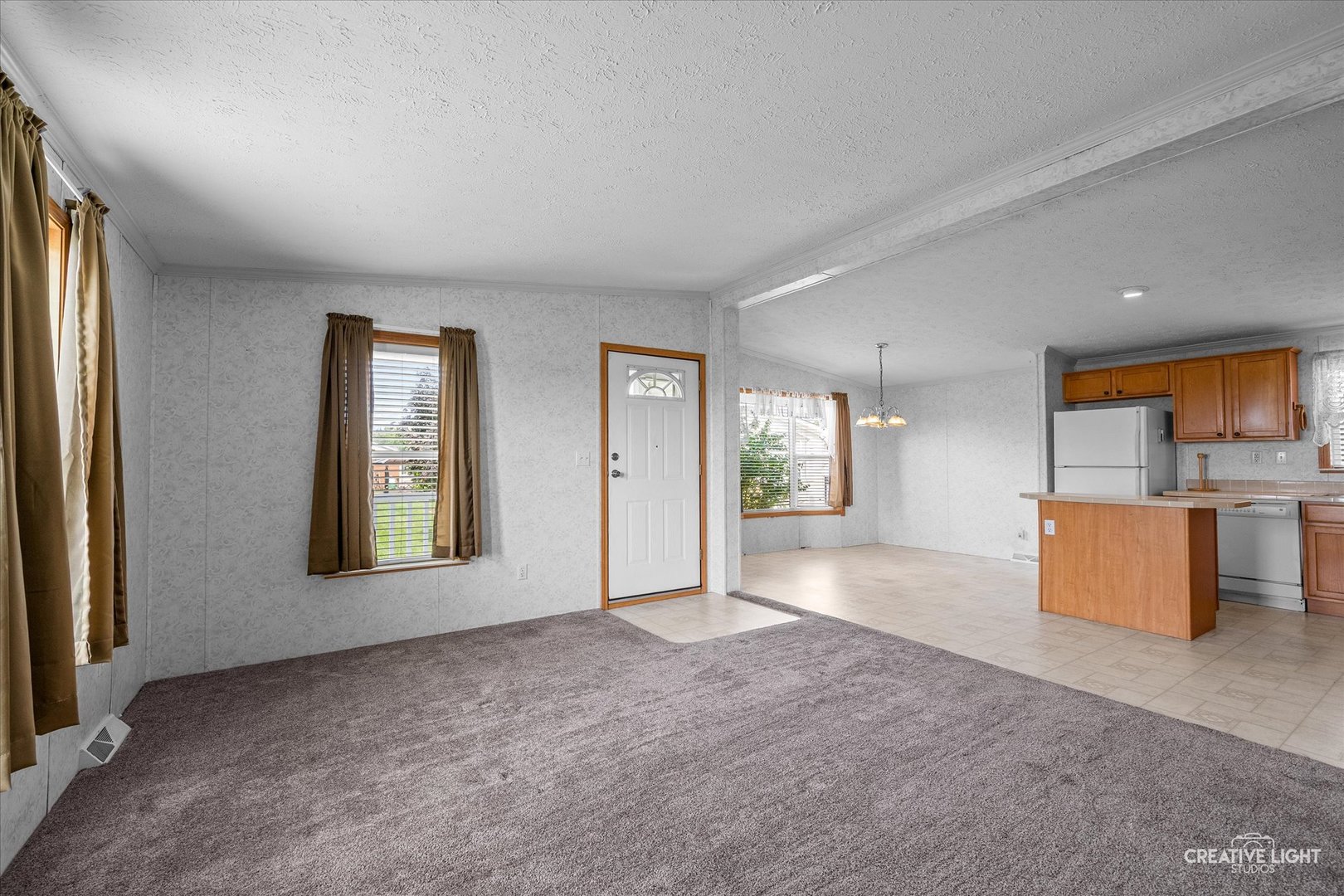 879 Meadowlark Circle #B, Sandwich, IL 60548