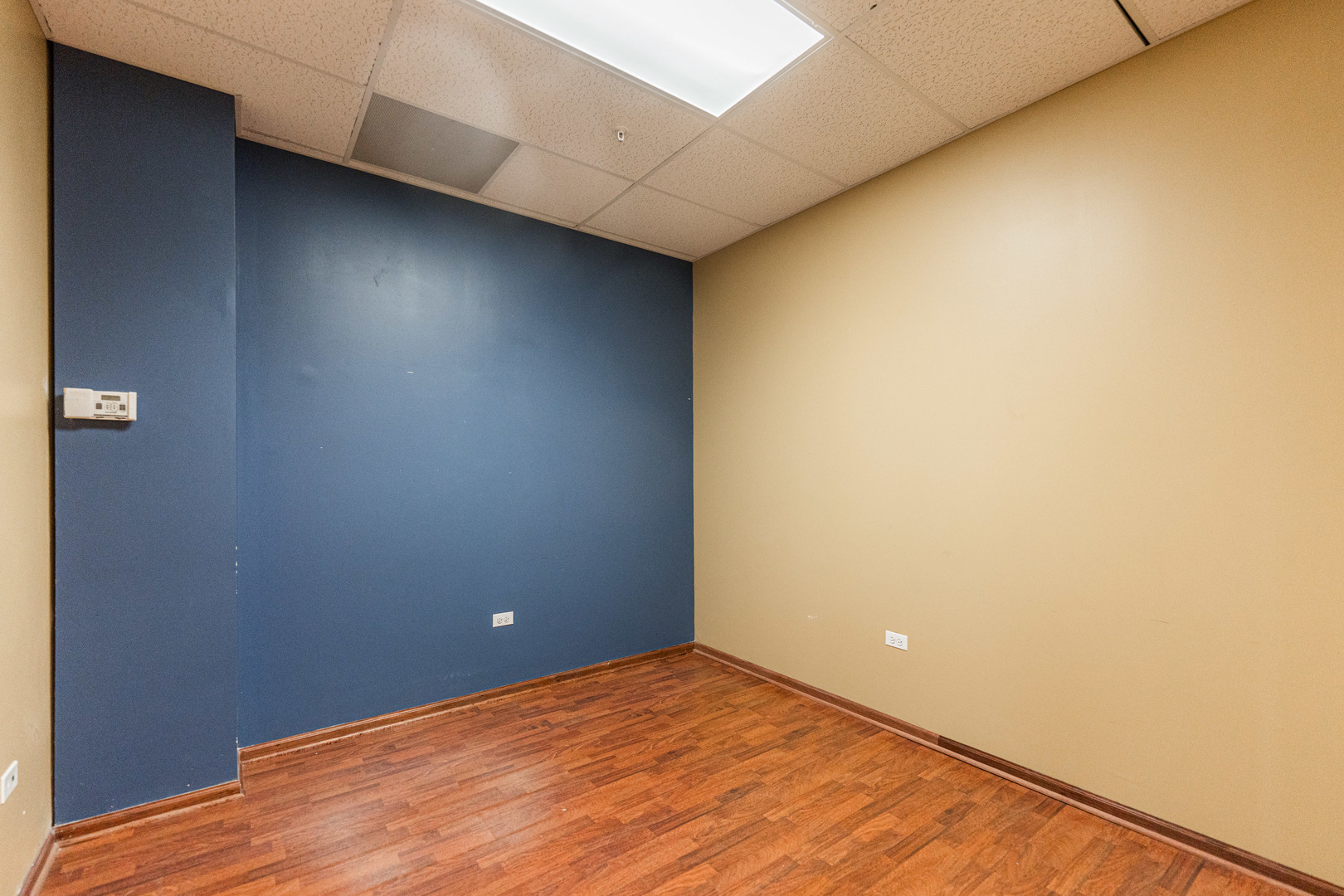 227 S Main Street, Bartlett, IL 60103