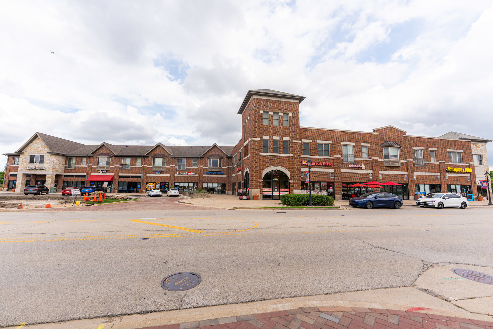 227 S Main Street, Bartlett, IL 60103