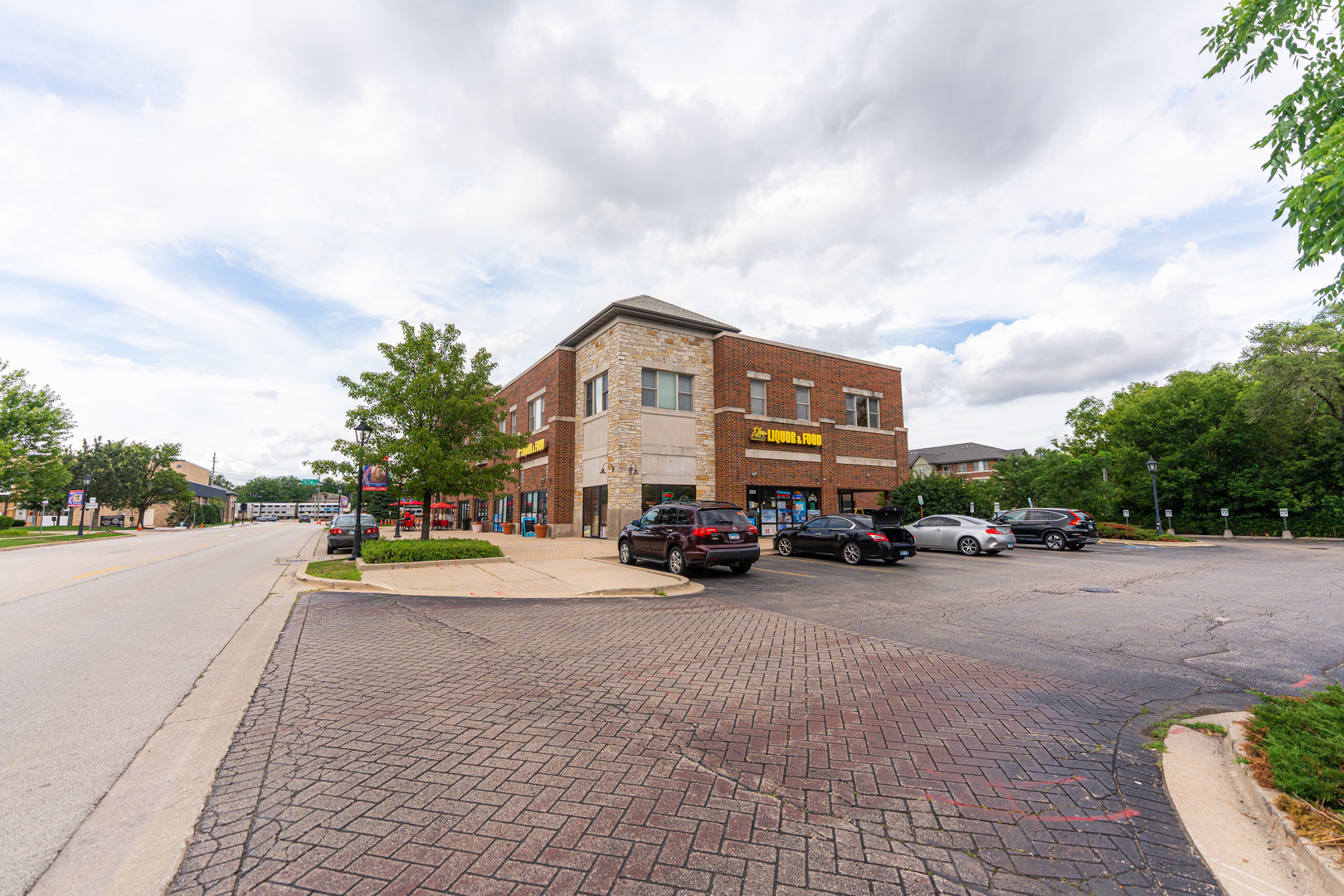 227 S Main Street, Bartlett, IL 60103