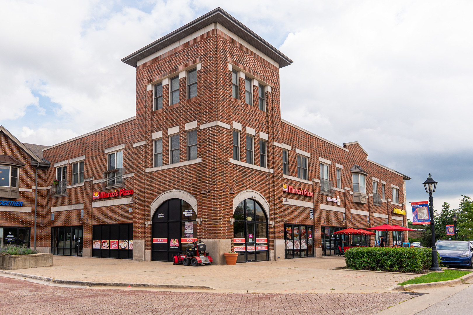 227 S Main Street, Bartlett, IL 60103