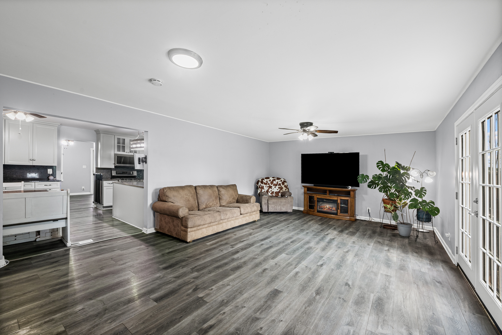 343 Hale Avenue, Romeoville, IL 60446
