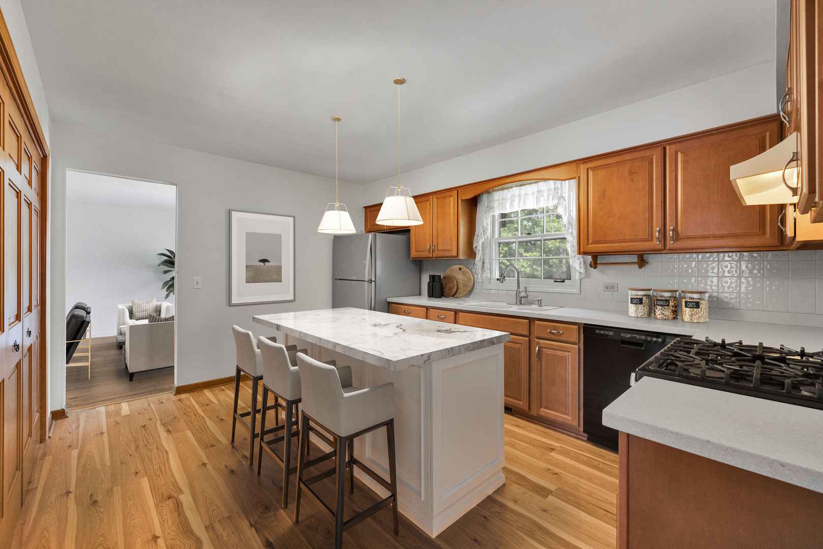 26W266 Tomahawk Drive, Wheaton, IL 60189