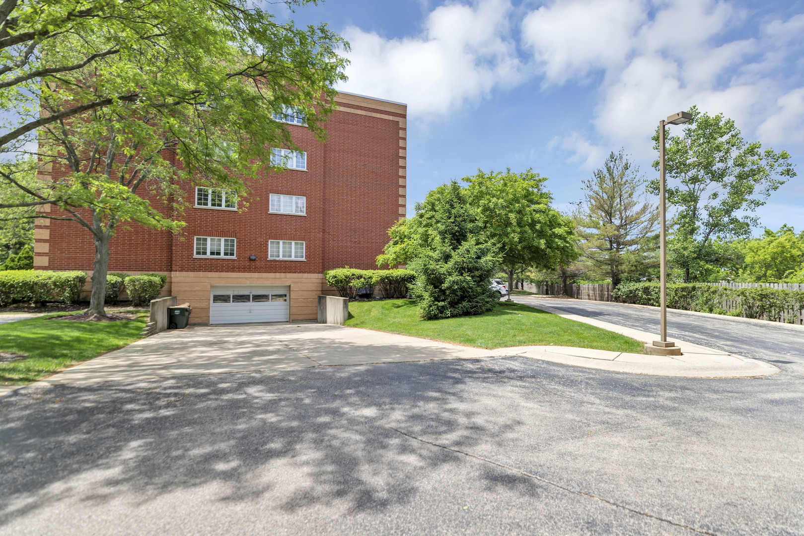 59 S Hale Street, Palatine, IL 60067