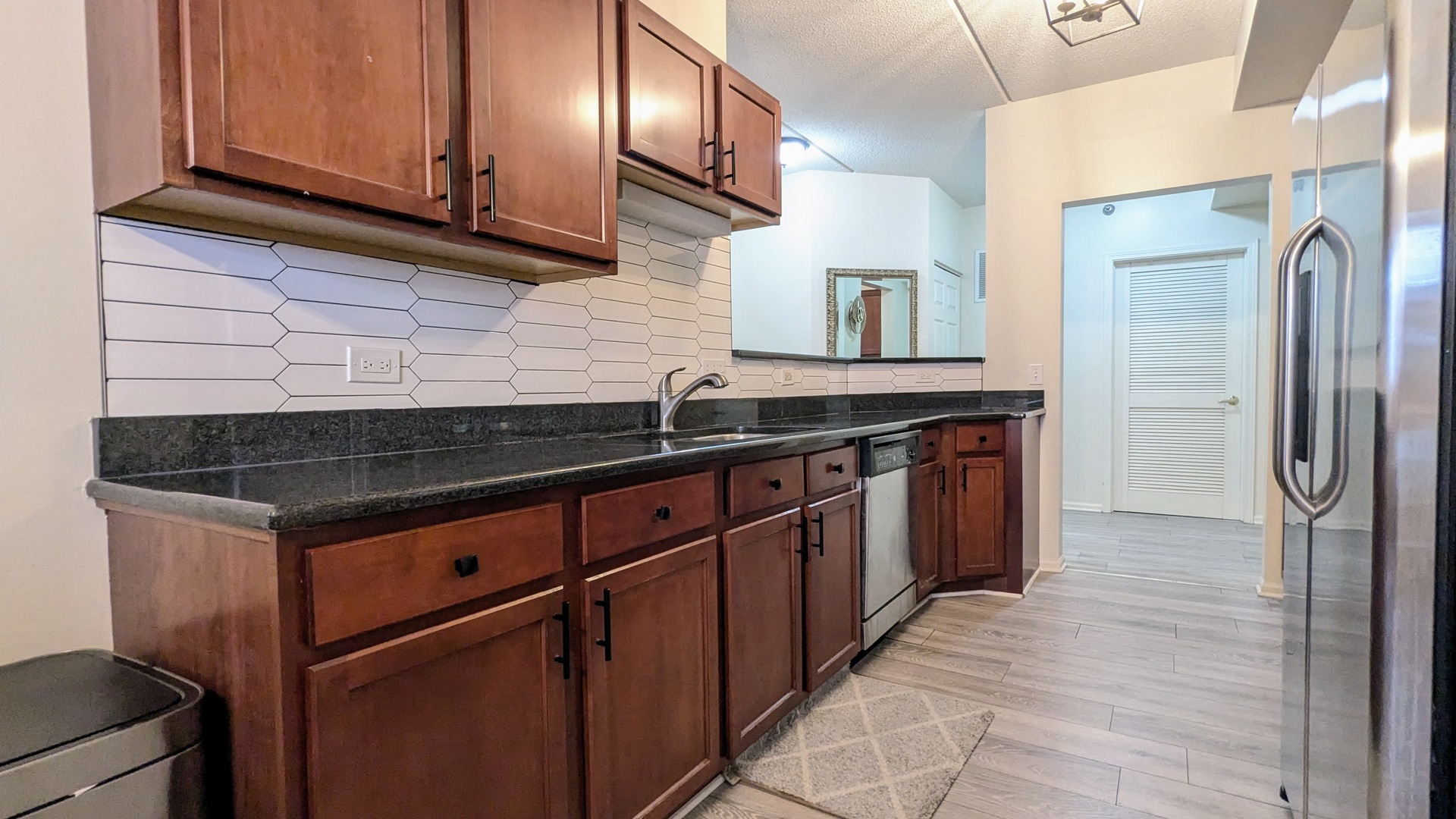 390 W Mahogany Court #412, Palatine, IL 60067