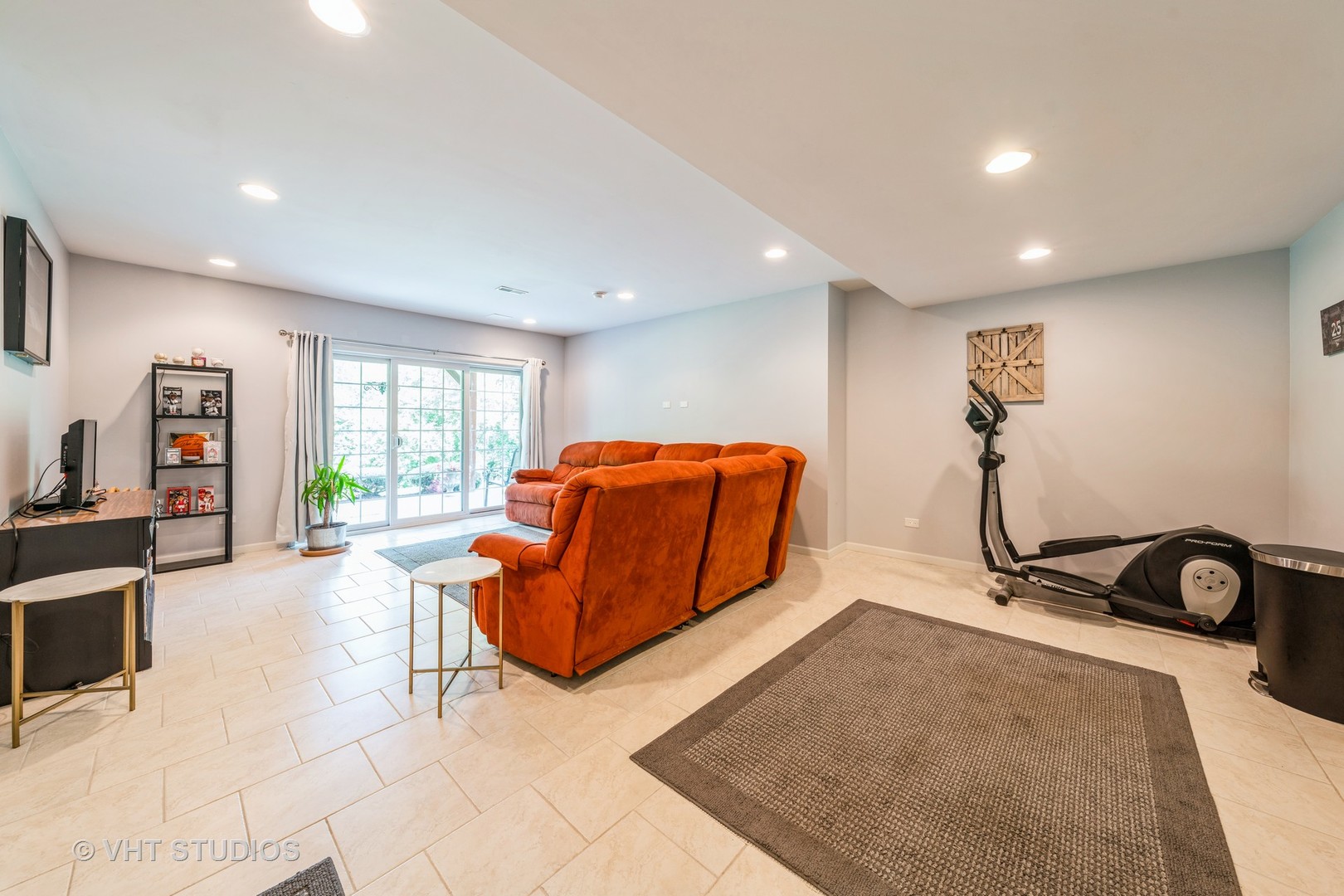 216 River Mist Court, Oswego, IL 60543