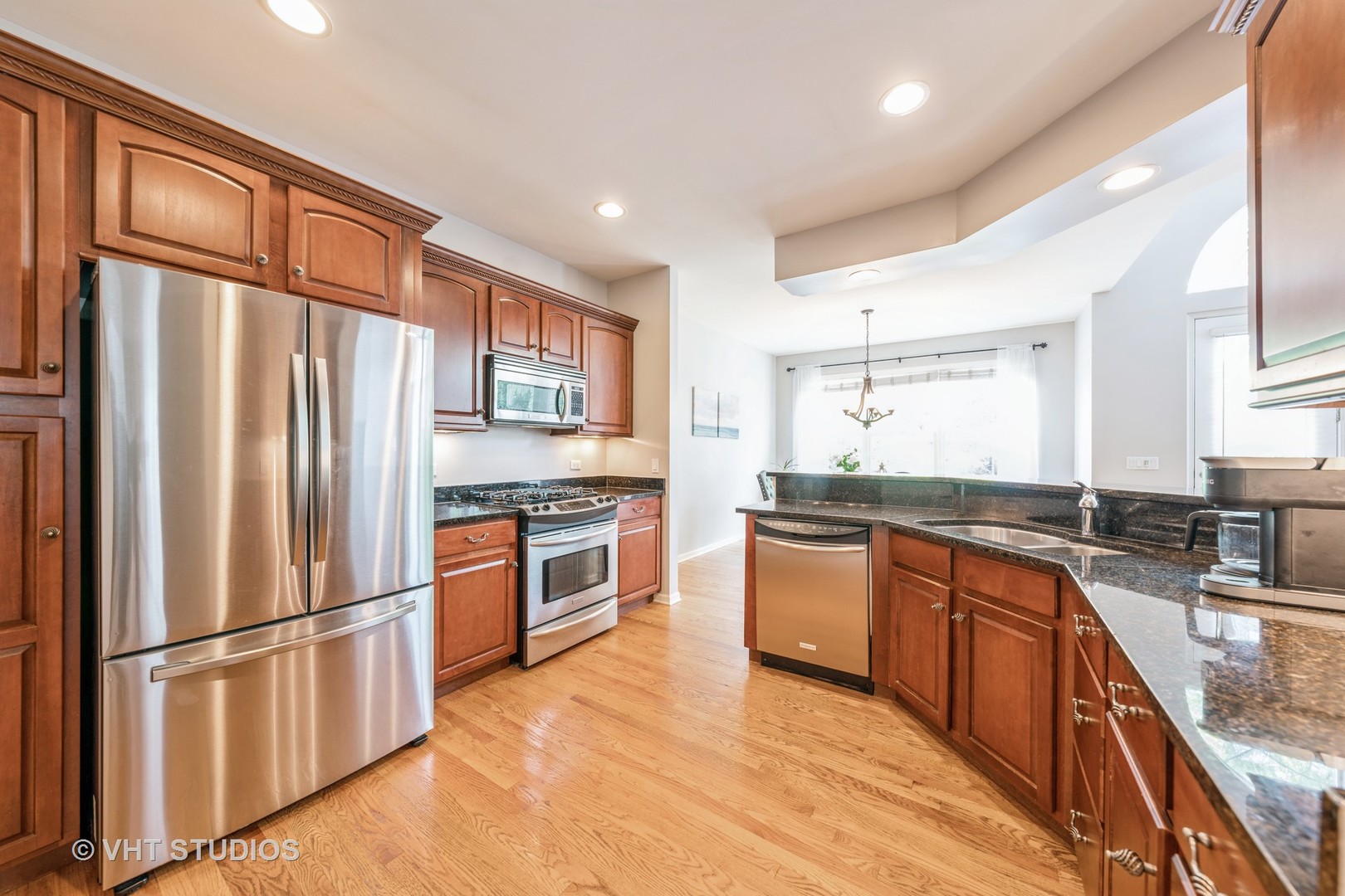 216 River Mist Court, Oswego, IL 60543