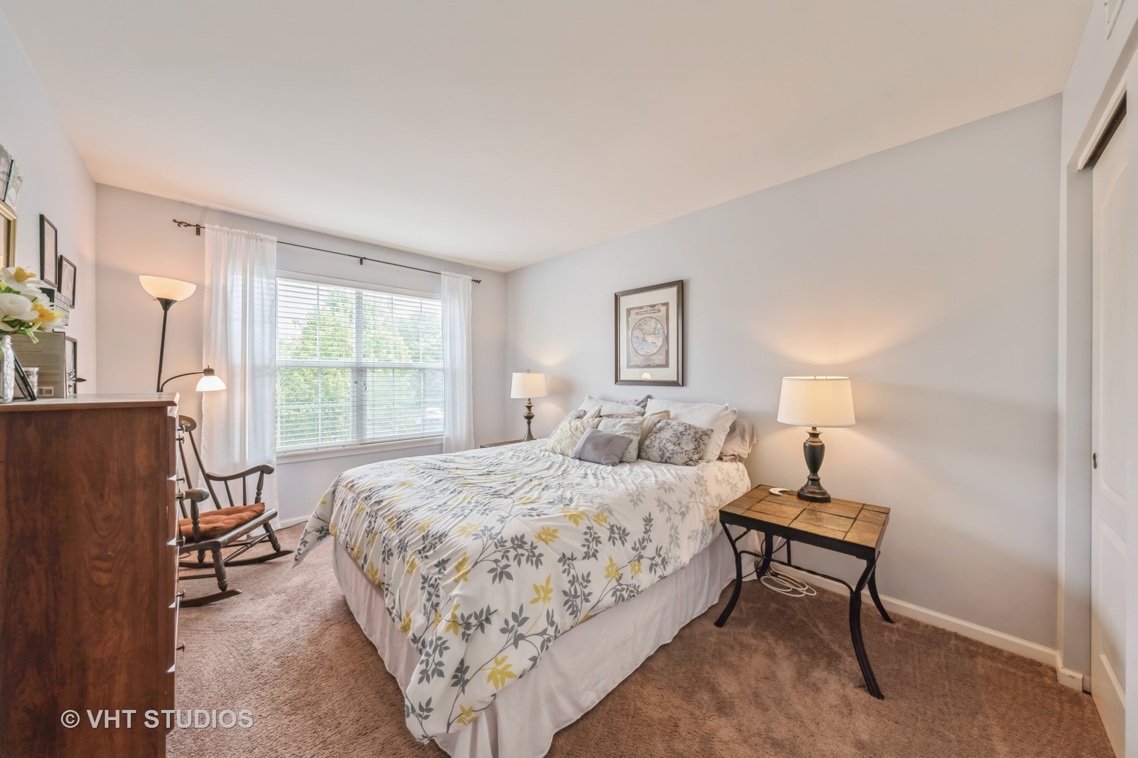 216 River Mist Court, Oswego, IL 60543
