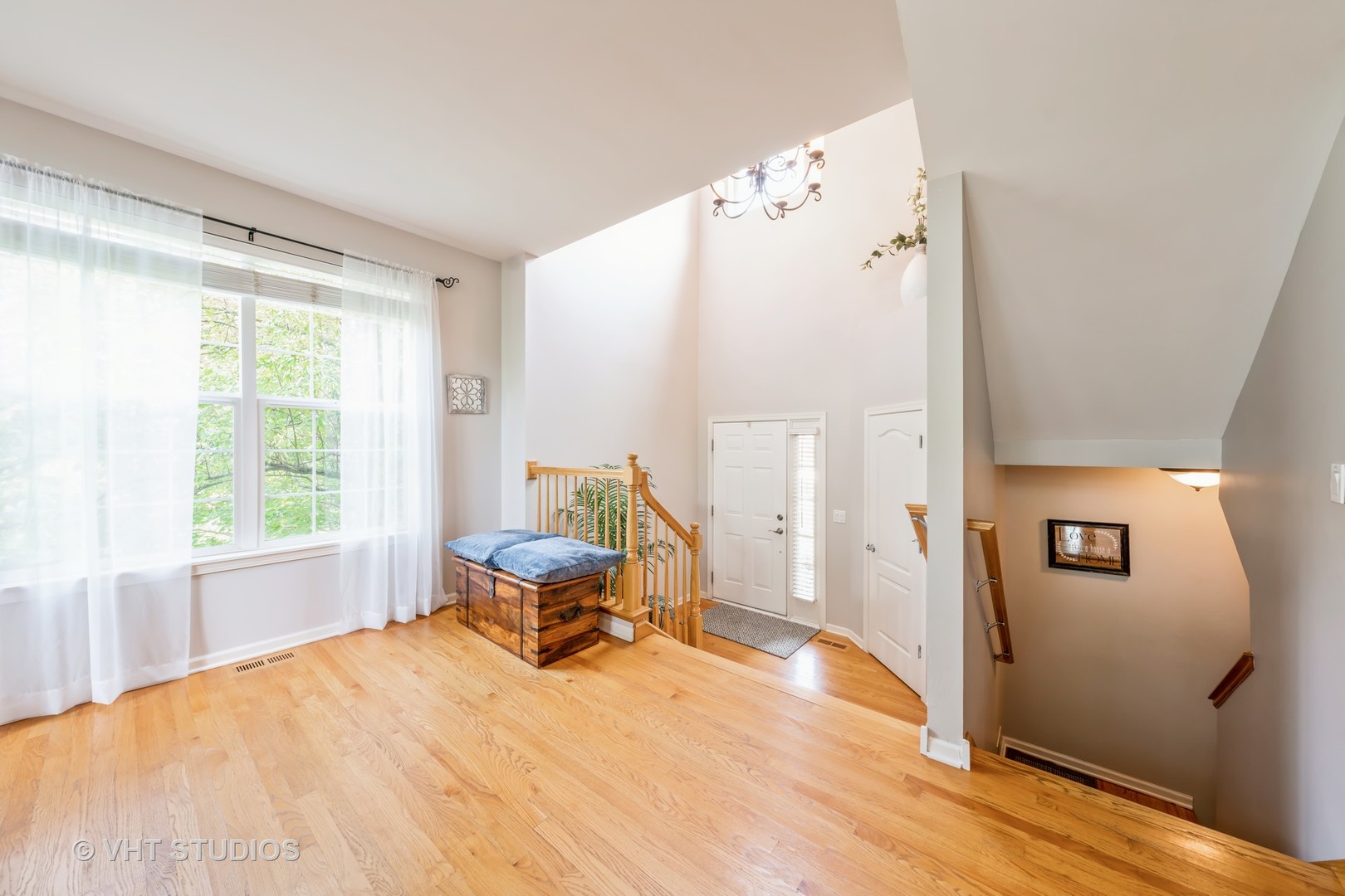 216 River Mist Court, Oswego, IL 60543