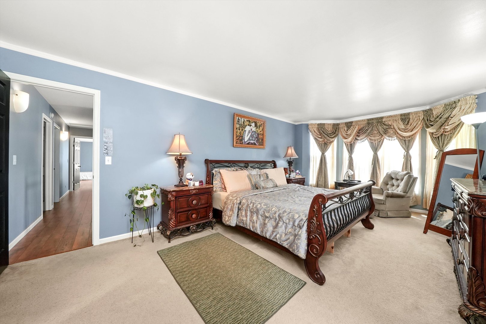 1646 Victoria Park Circle, Aurora, IL 60504