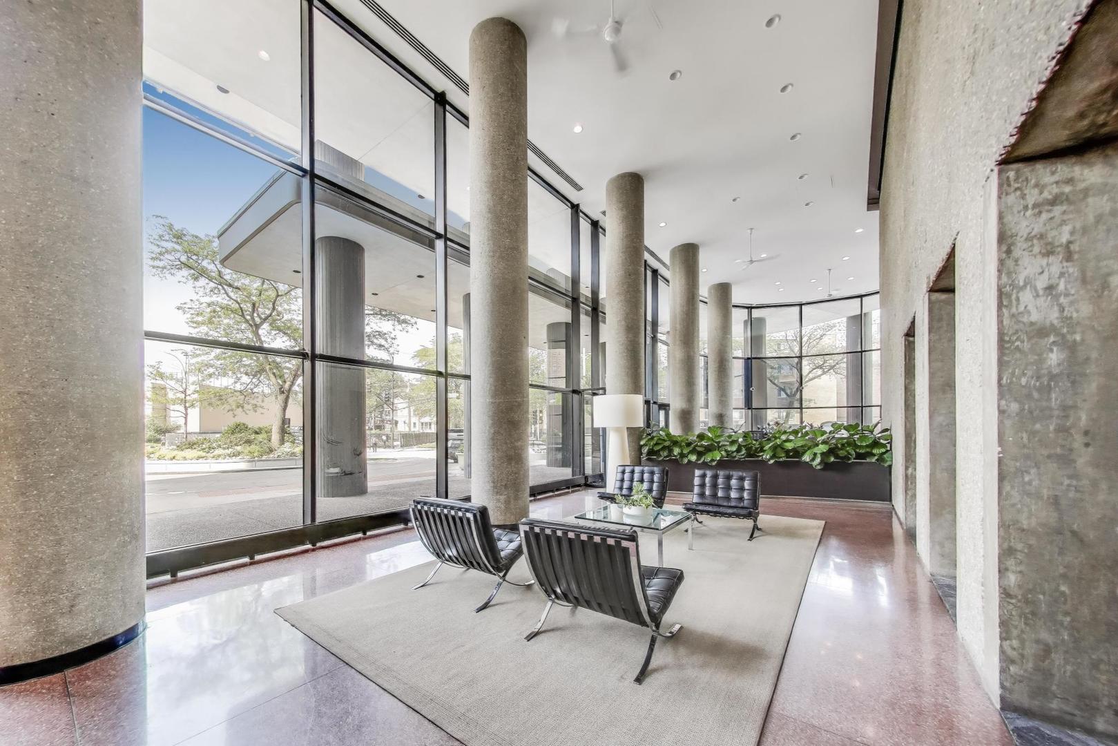 5415 N Sheridan Road #1401, Chicago, IL 60640