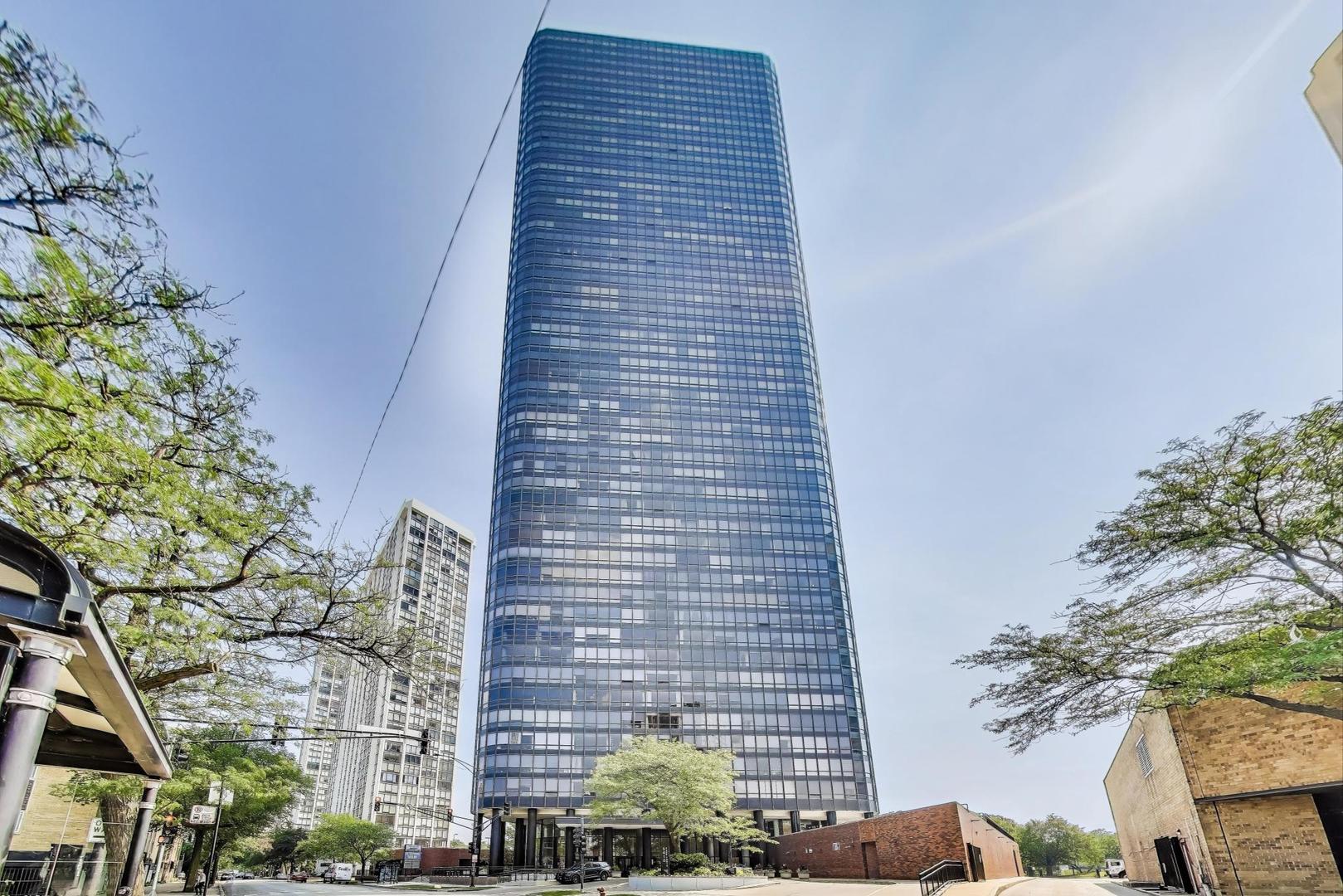 5415 N Sheridan Road #1401, Chicago, IL 60640