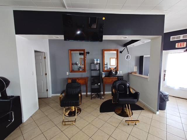 931 BROADWAY Street #1, Joliet, IL 60435