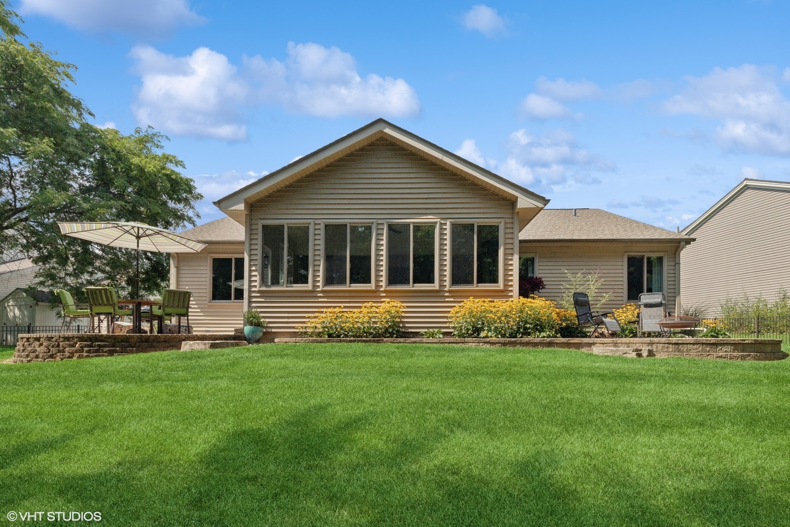 639 Alleghany Road, Grayslake, IL 60030