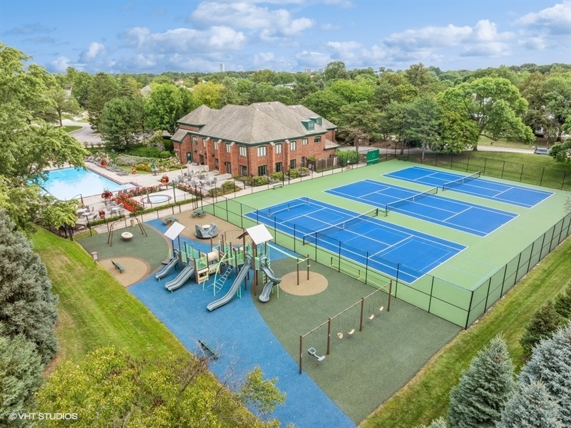 1912 Midwest Club Parkway, Oak Brook, IL 60523