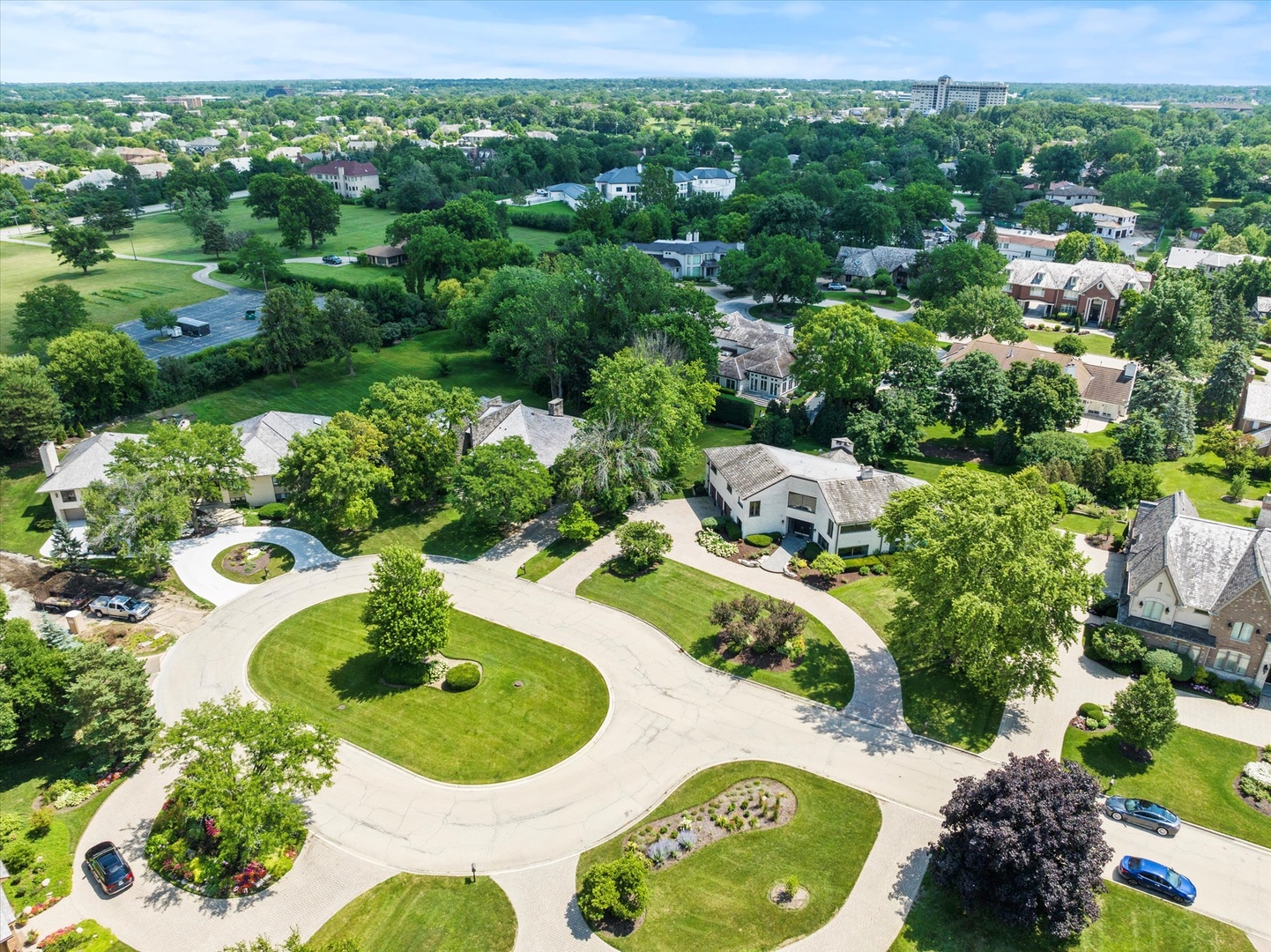 1912 Midwest Club Parkway, Oak Brook, IL 60523