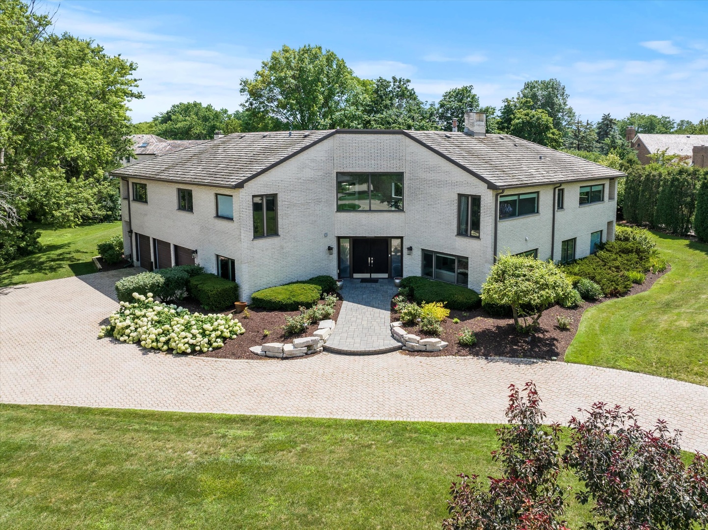 1912 Midwest Club Parkway, Oak Brook, IL 60523