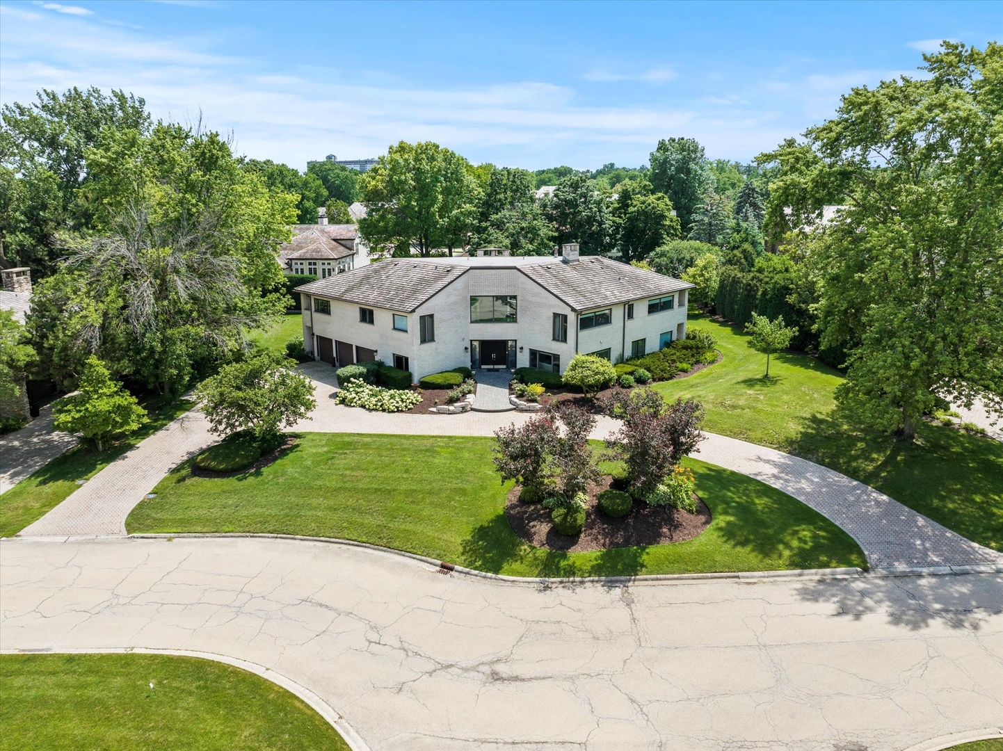 1912 Midwest Club Parkway, Oak Brook, IL 60523