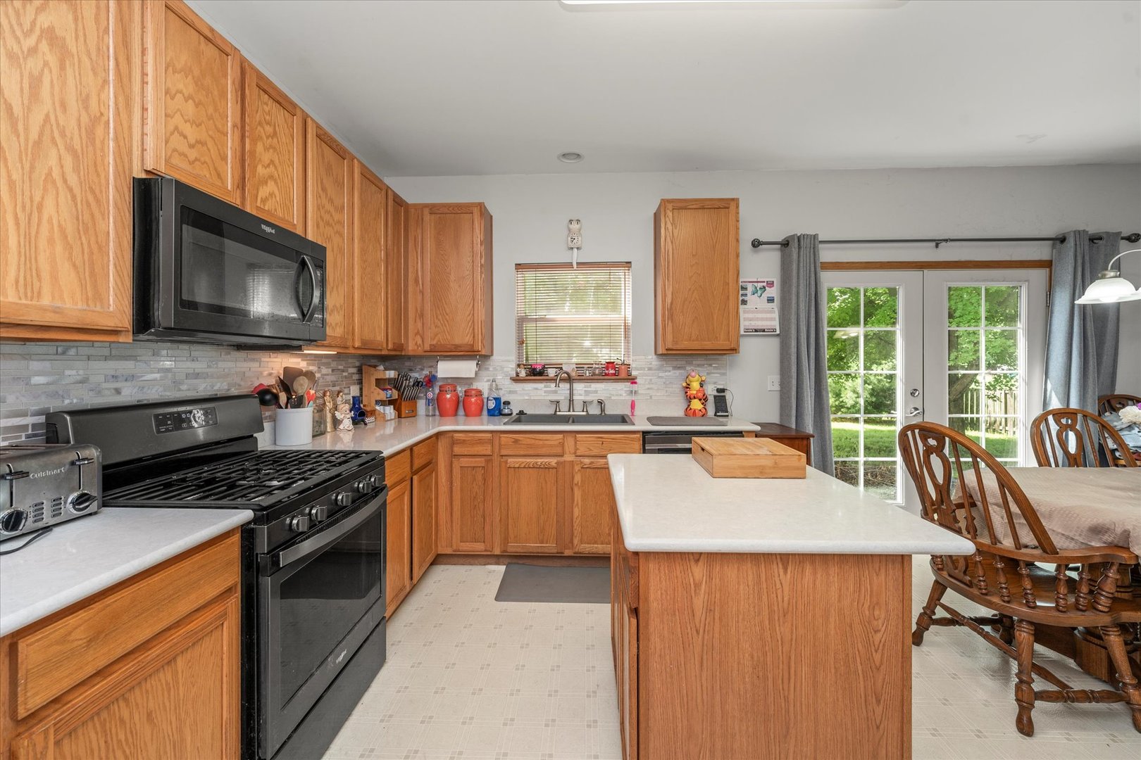 267 Gregory M Sears Drive, Gilberts, IL 60136