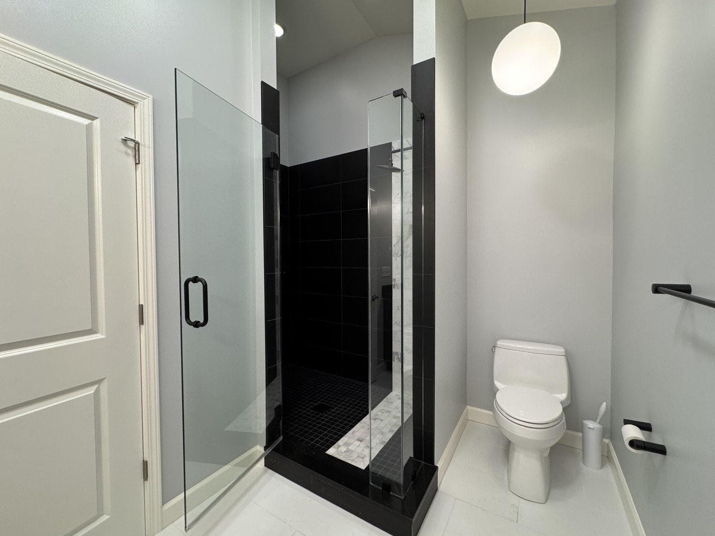 2224 Ferry Road #C103, Naperville, IL 60563