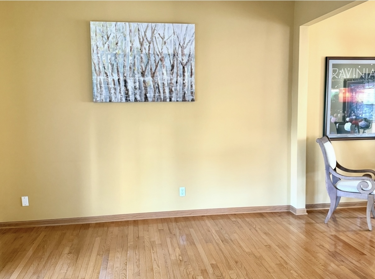 39W507 Newton Square, Geneva, IL 60134