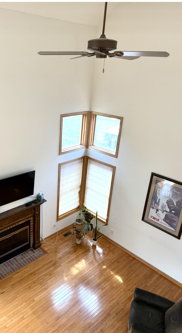 39W507 Newton Square, Geneva, IL 60134