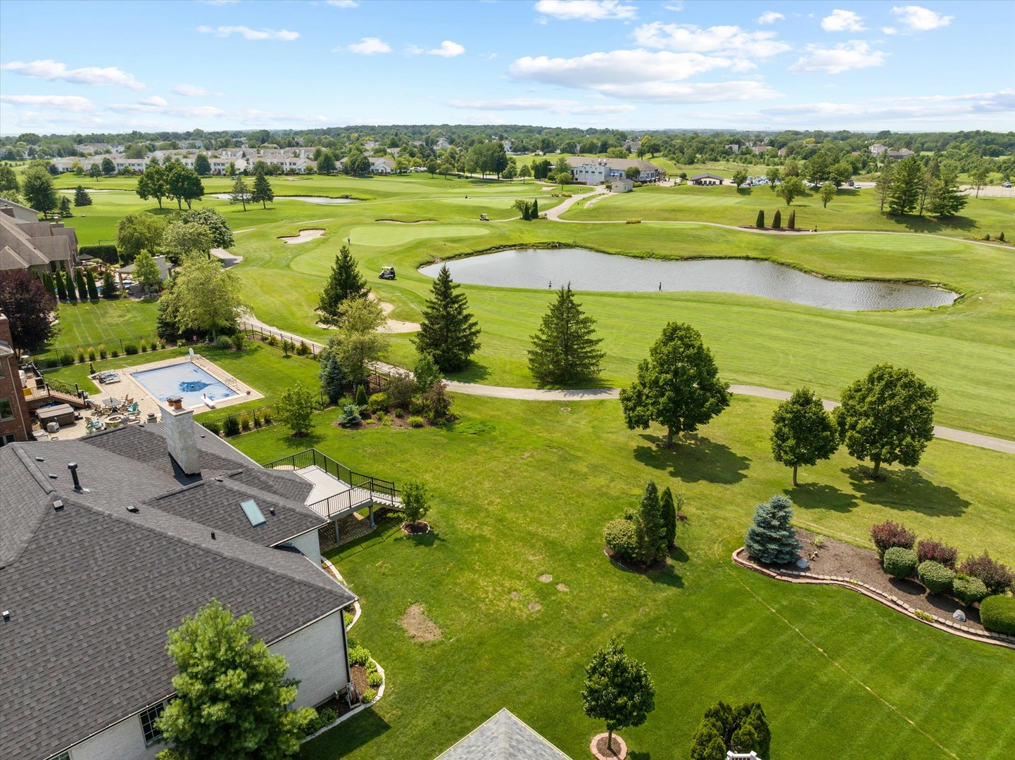 16160 W Blackhawk Drive, Lockport, IL 60441