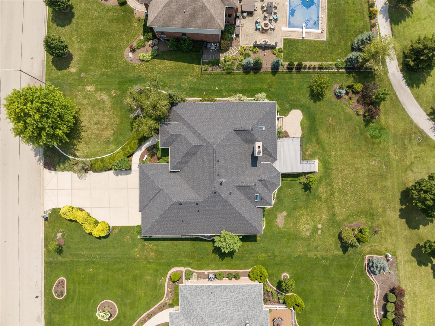16160 W Blackhawk Drive, Lockport, IL 60441