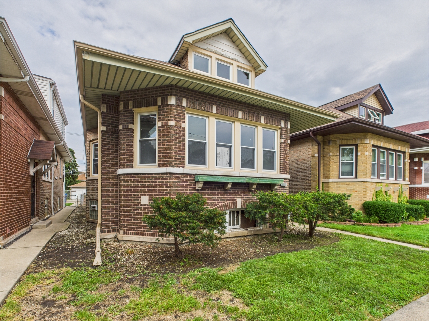 9331 S Racine Avenue, Chicago, IL 60620