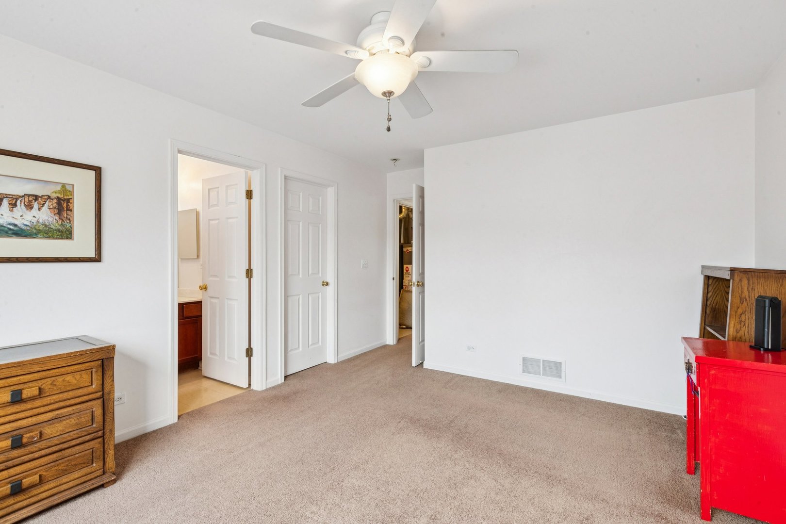 375 N Tower Drive, Hainesville, IL 60030