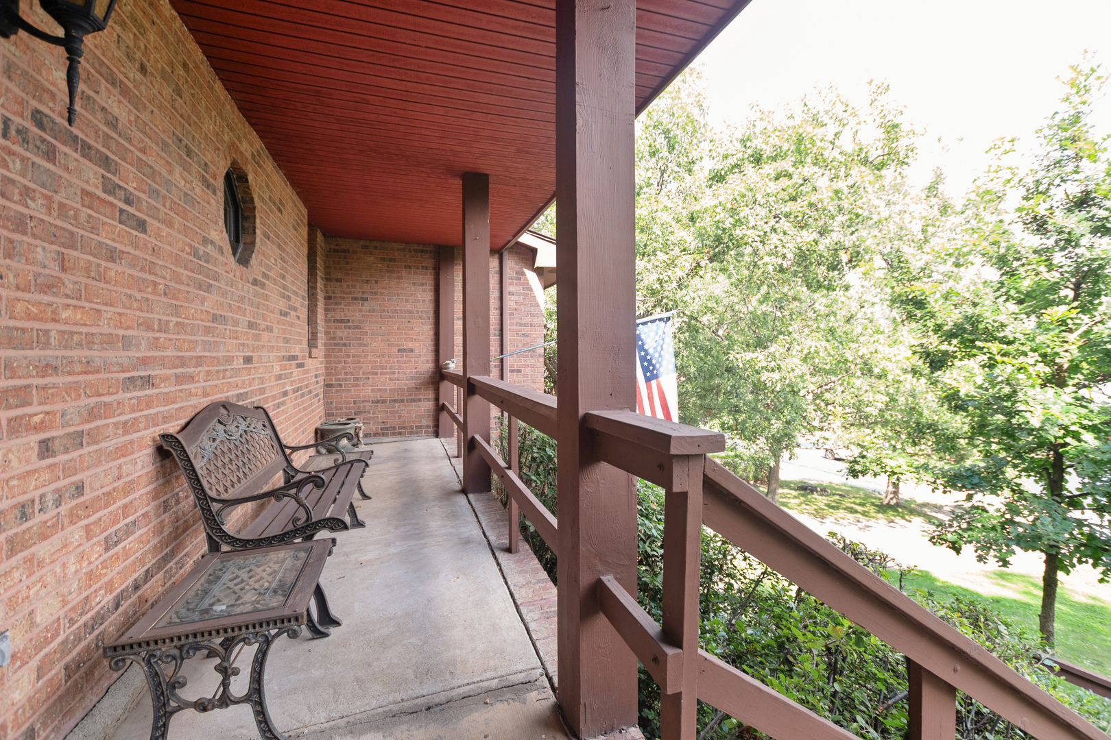 9940 S Wood Lane, Palos Hills, IL 60465