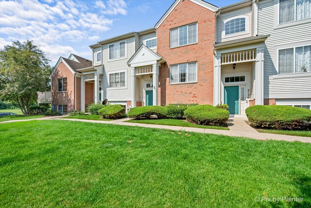2122 Concord Drive, McHenry, IL 60050