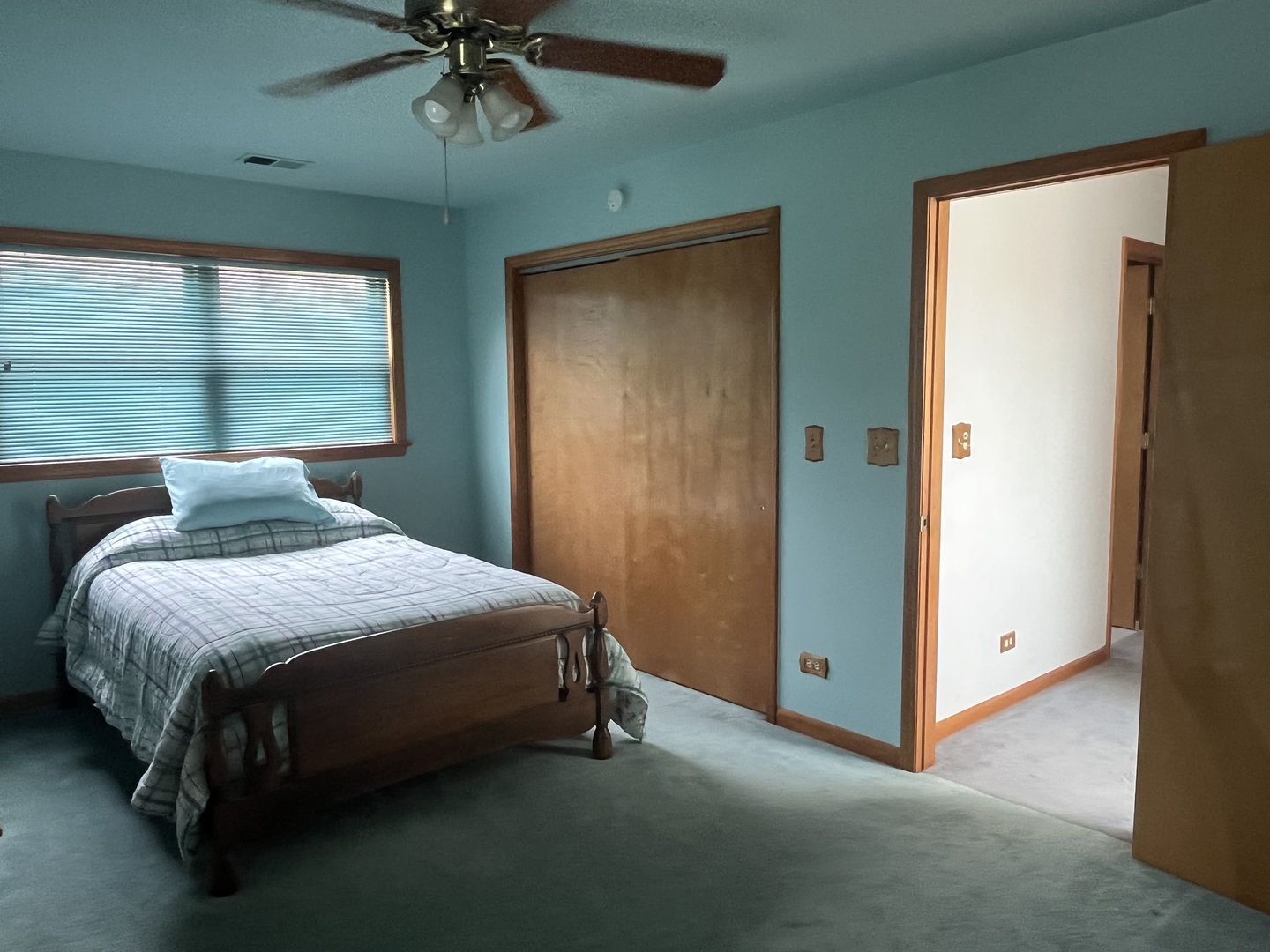 8105 W 26th Street, North Riverside, IL 60546