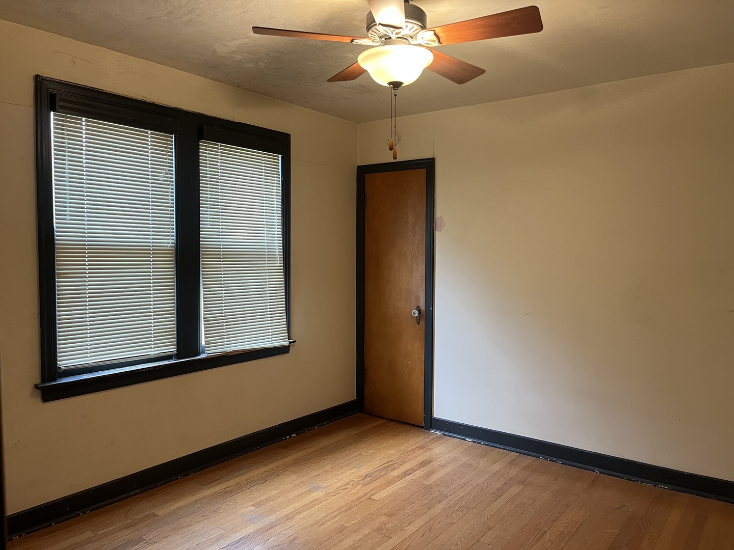 8105 W 26th Street, North Riverside, IL 60546