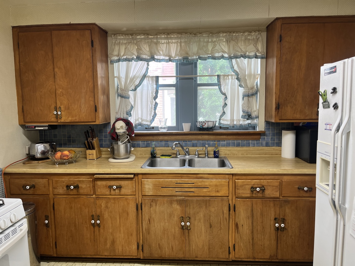 8105 W 26th Street, North Riverside, IL 60546