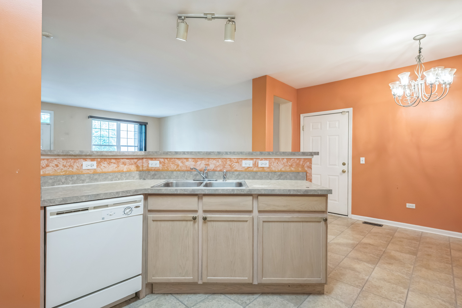 8232 Concord Lane #B, Justice, IL 60458