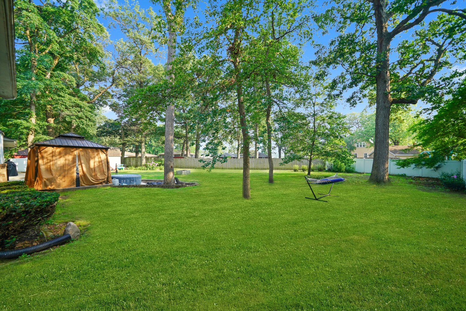 18118 Whitman Lane, Lansing, IL 60438
