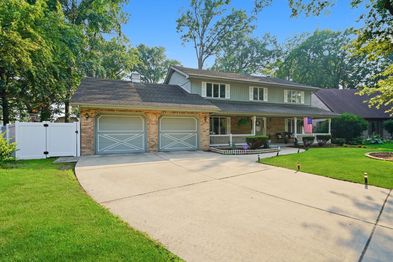 18118 Whitman Lane, Lansing, IL 60438
