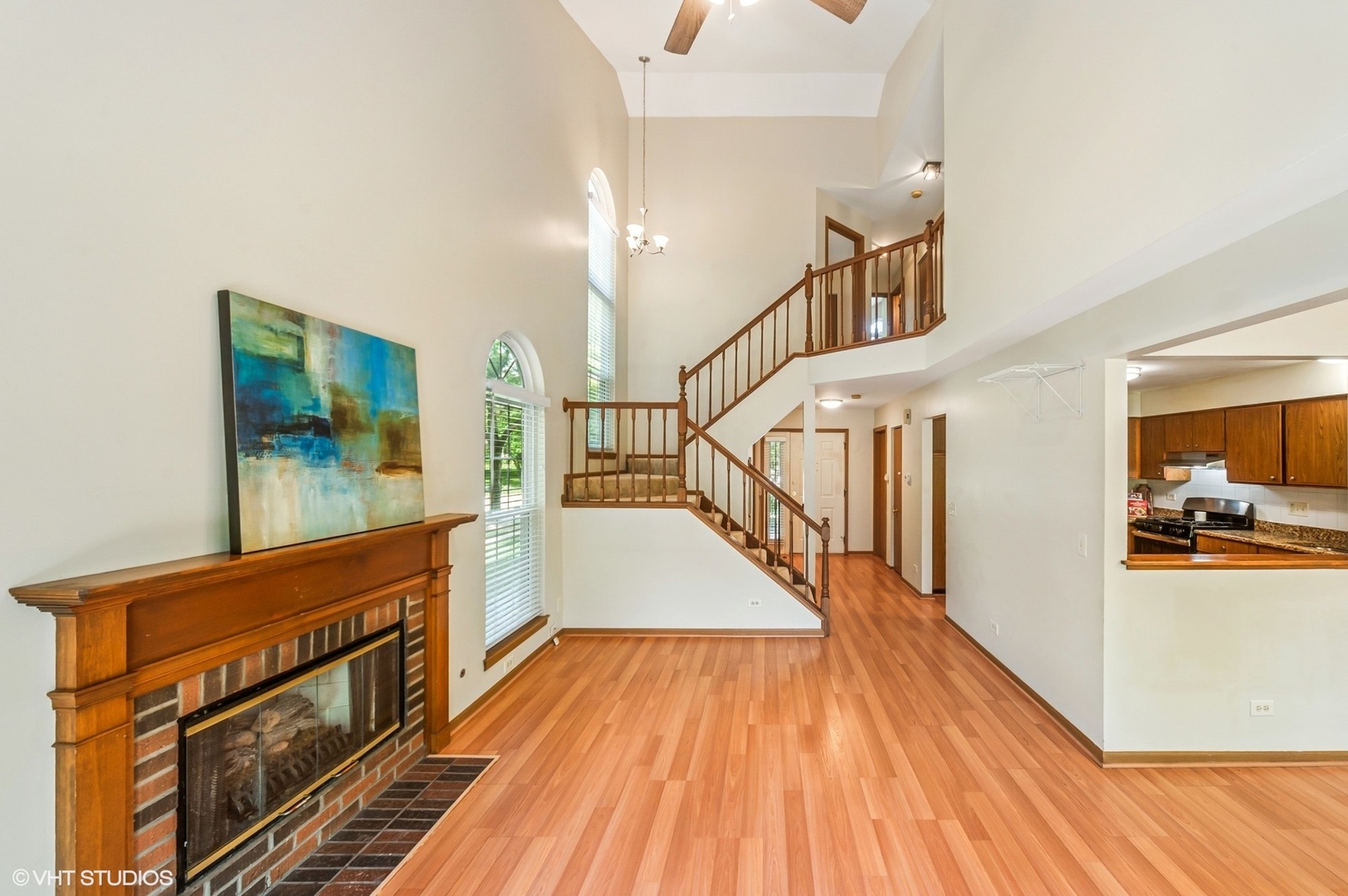 251 Cobblestone Court, Schaumburg, IL 60173