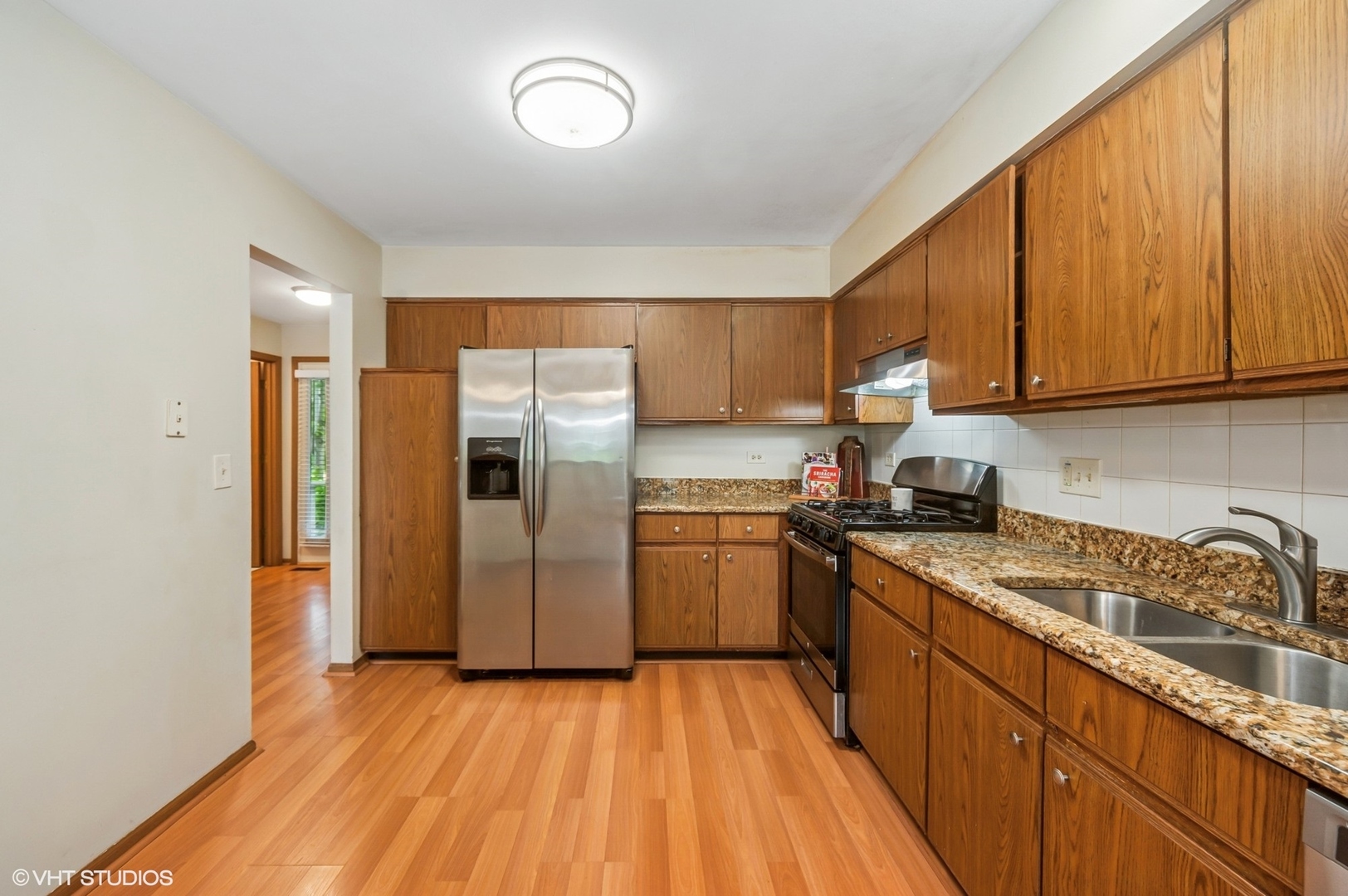 251 Cobblestone Court, Schaumburg, IL 60173