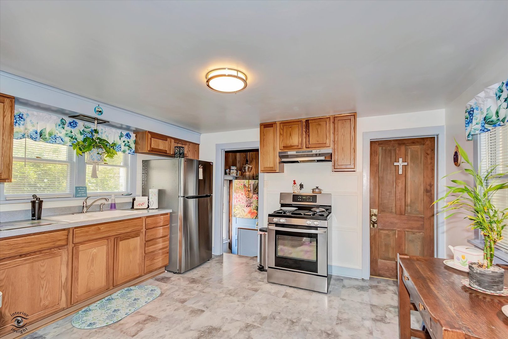 514 Watson Street, Aurora, IL 60505