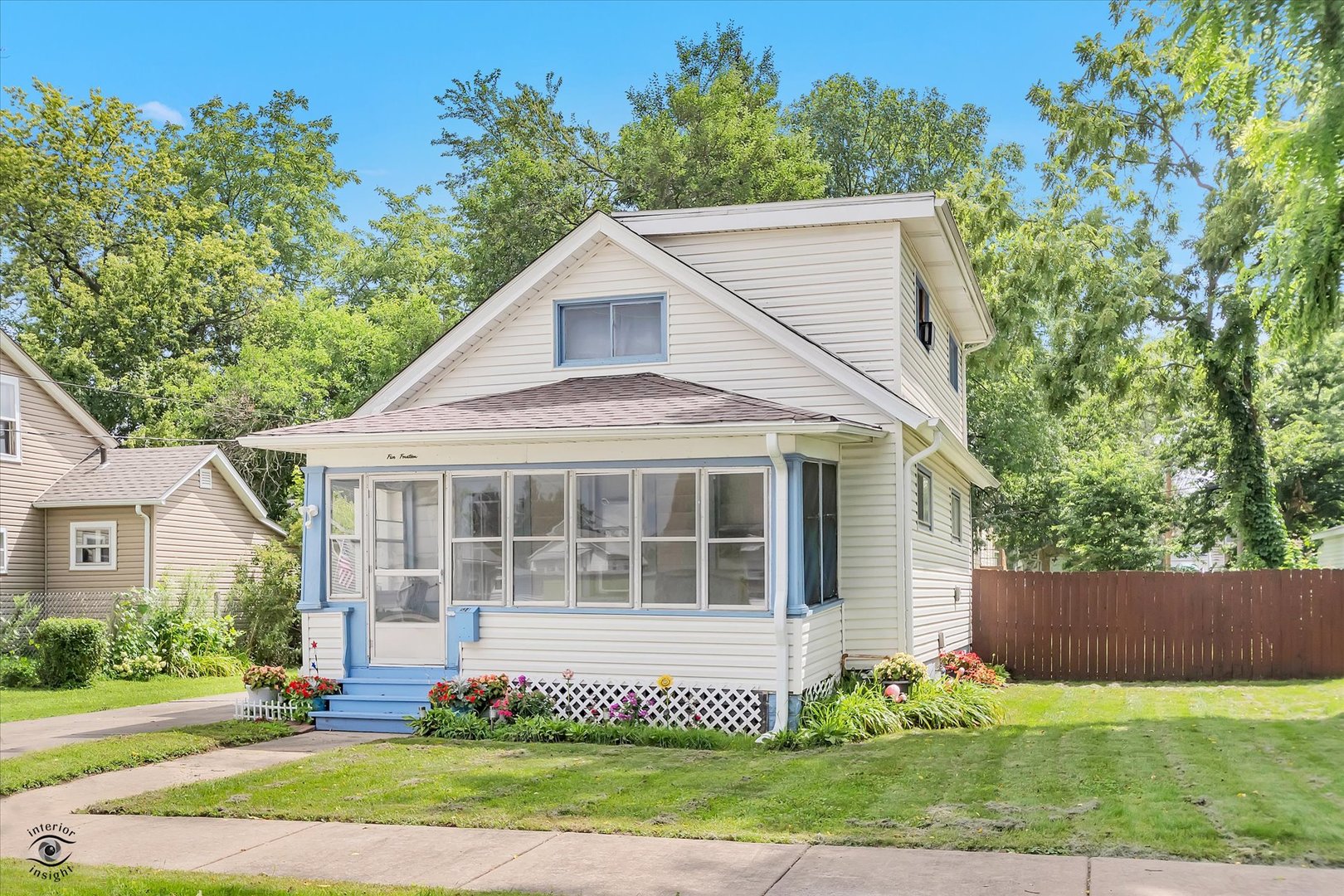 514 Watson Street, Aurora, IL 60505