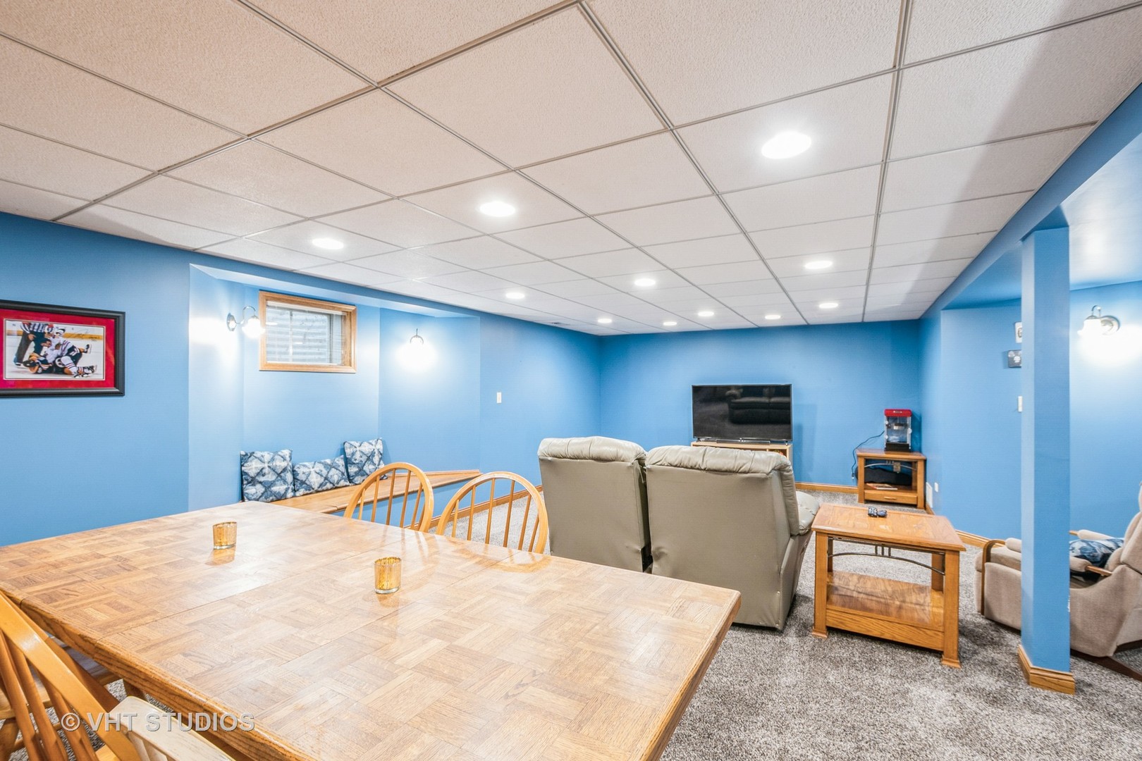 8011 NIELSEN Drive, Tinley Park, IL 60477