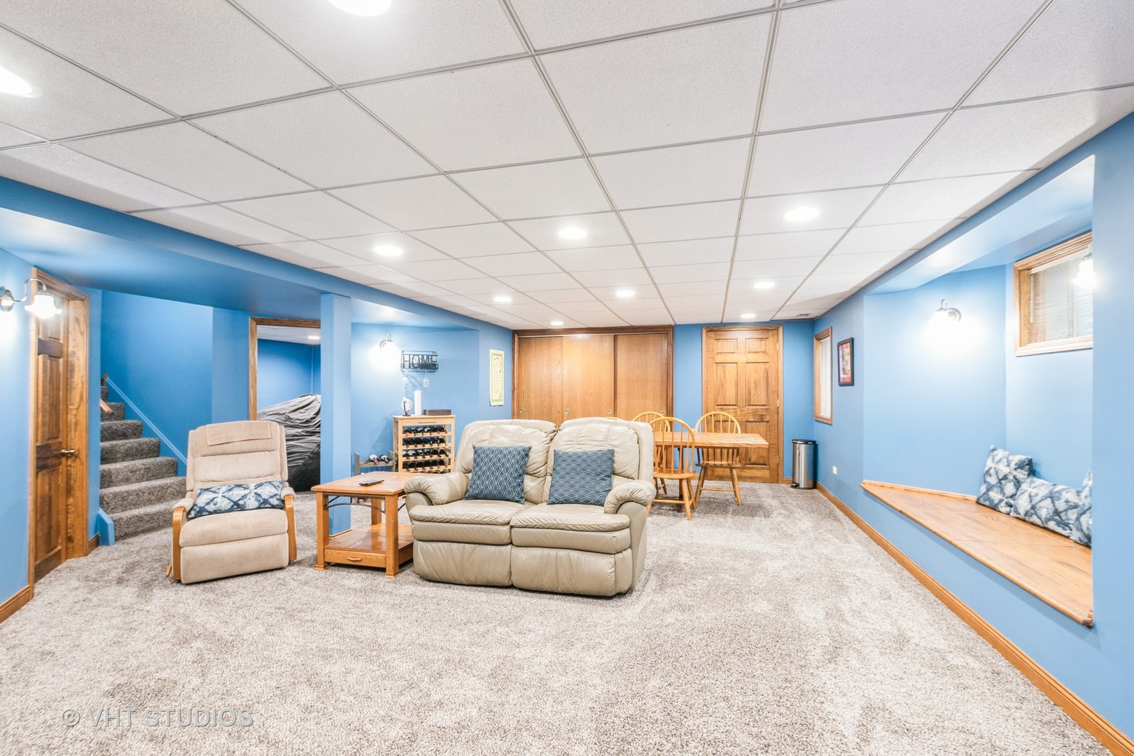 8011 NIELSEN Drive, Tinley Park, IL 60477