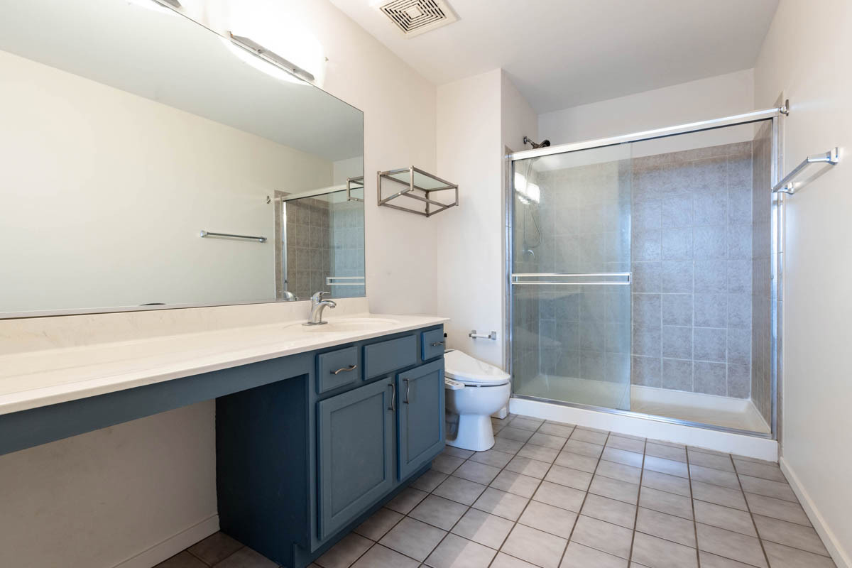 933 W VAN BUREN Street #612, Chicago, IL 60607