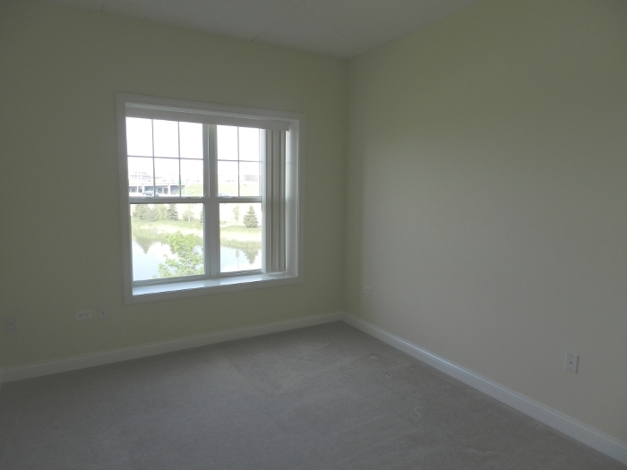 101 pointe Drive #203, Northbrook, IL 60062