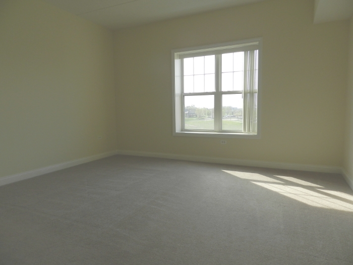 101 pointe Drive #203, Northbrook, IL 60062
