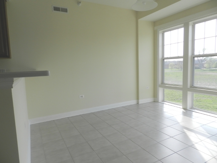 101 pointe Drive #203, Northbrook, IL 60062