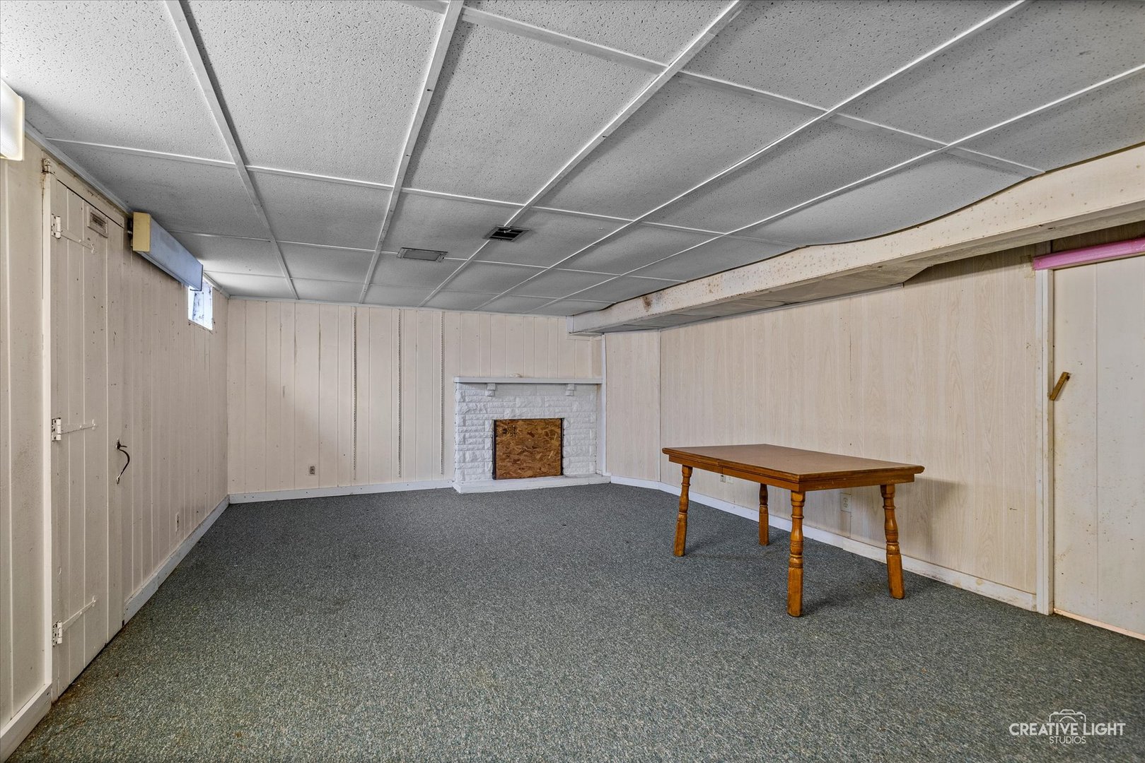 150 S Western Avenue, Aurora, IL 60506