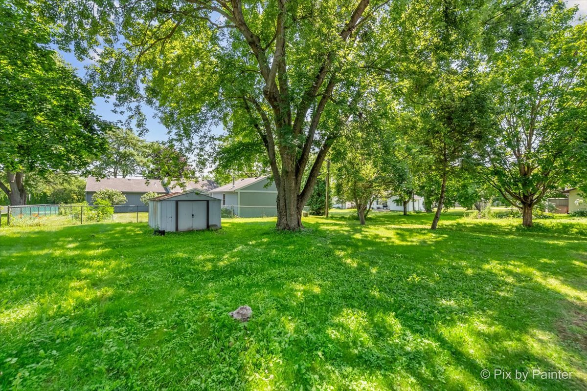 1208 Hilltop Boulevard, McHenry, IL 60050
